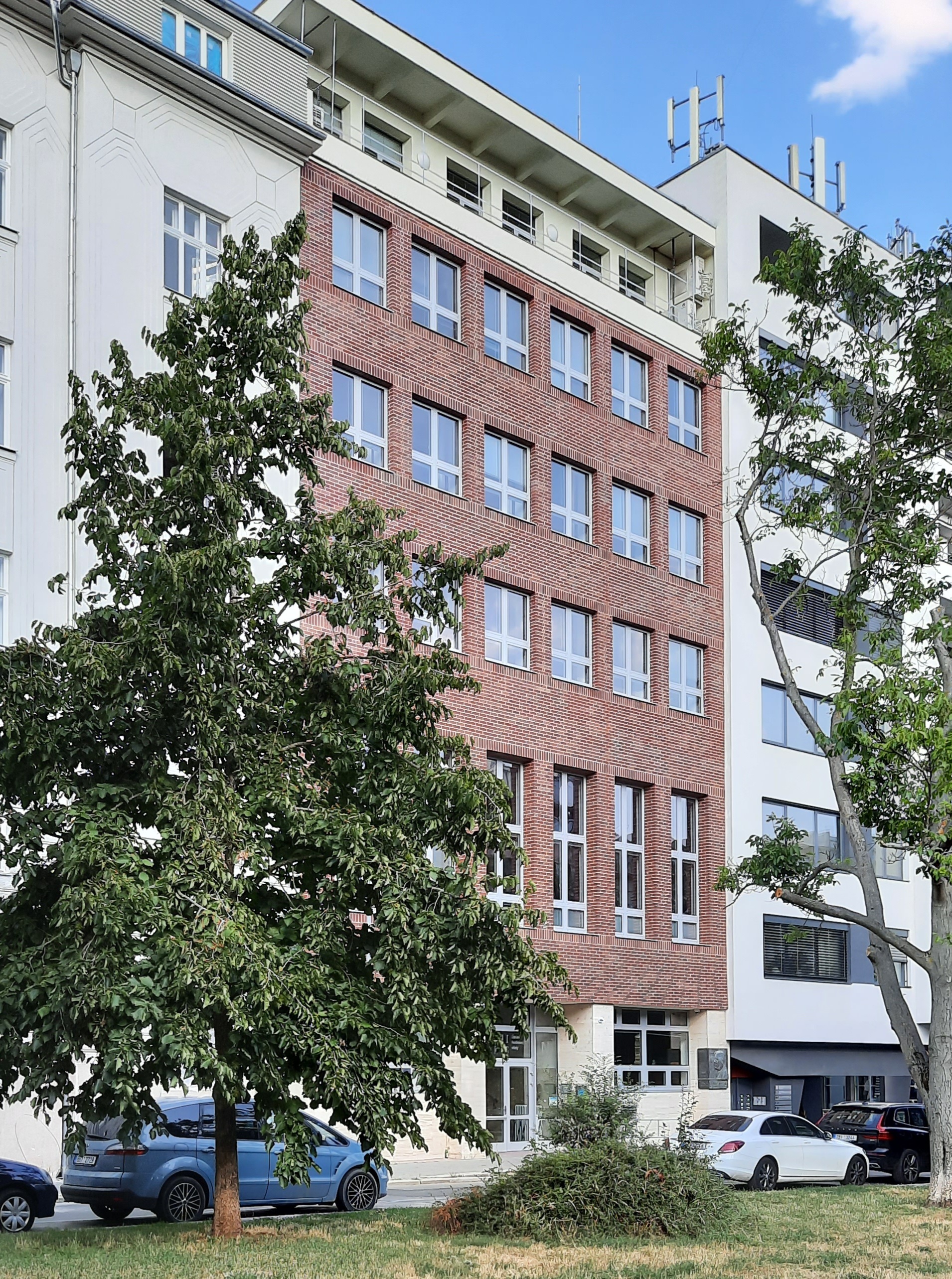 Gebäude der Volkshochschule in Brünn/Brno